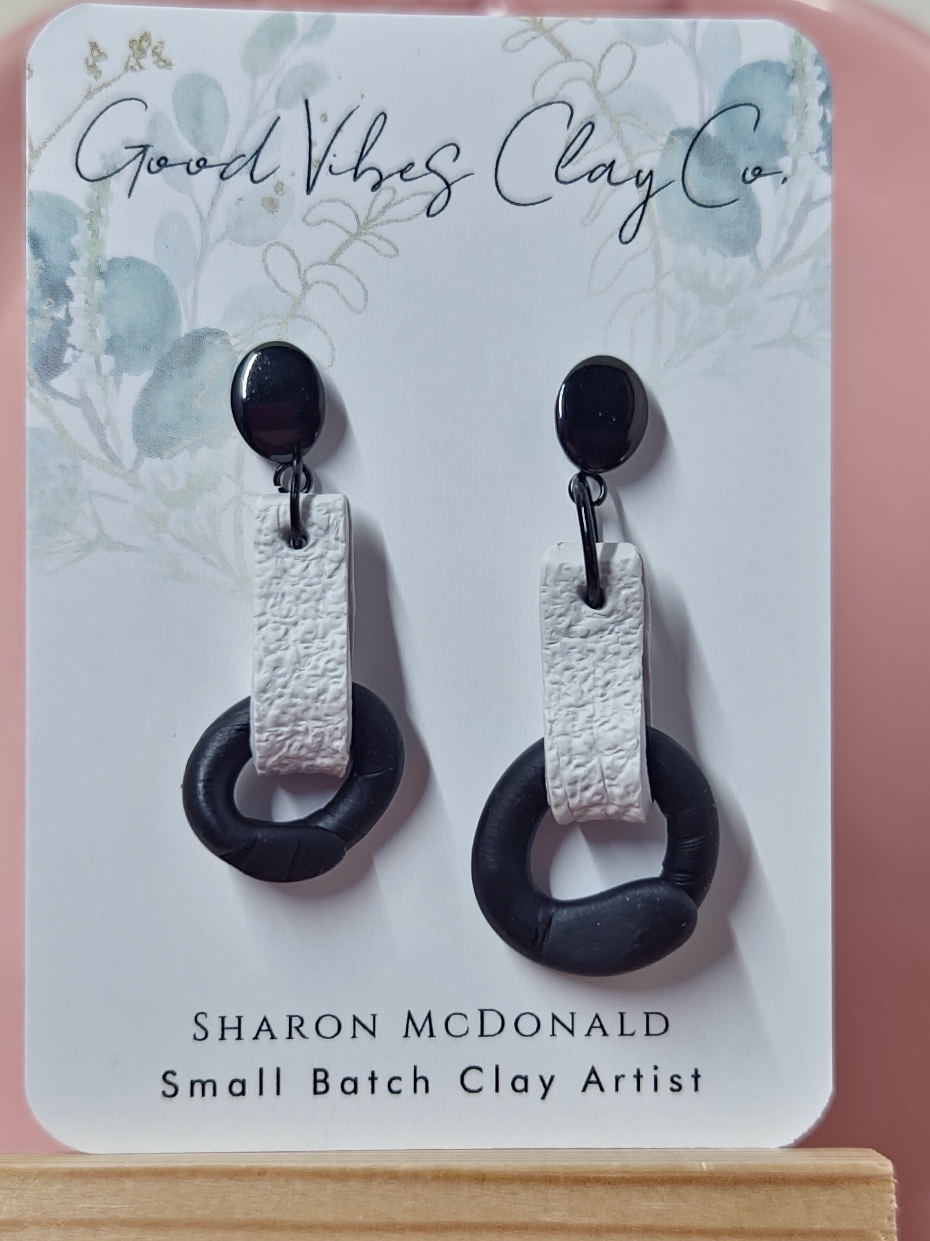 Perfectly Imperfect Asymmetrical Rings